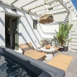 Silvair II By Silvernoses, Mykonos