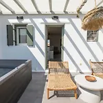 Silvair II By Silvernoses, Mykonos
