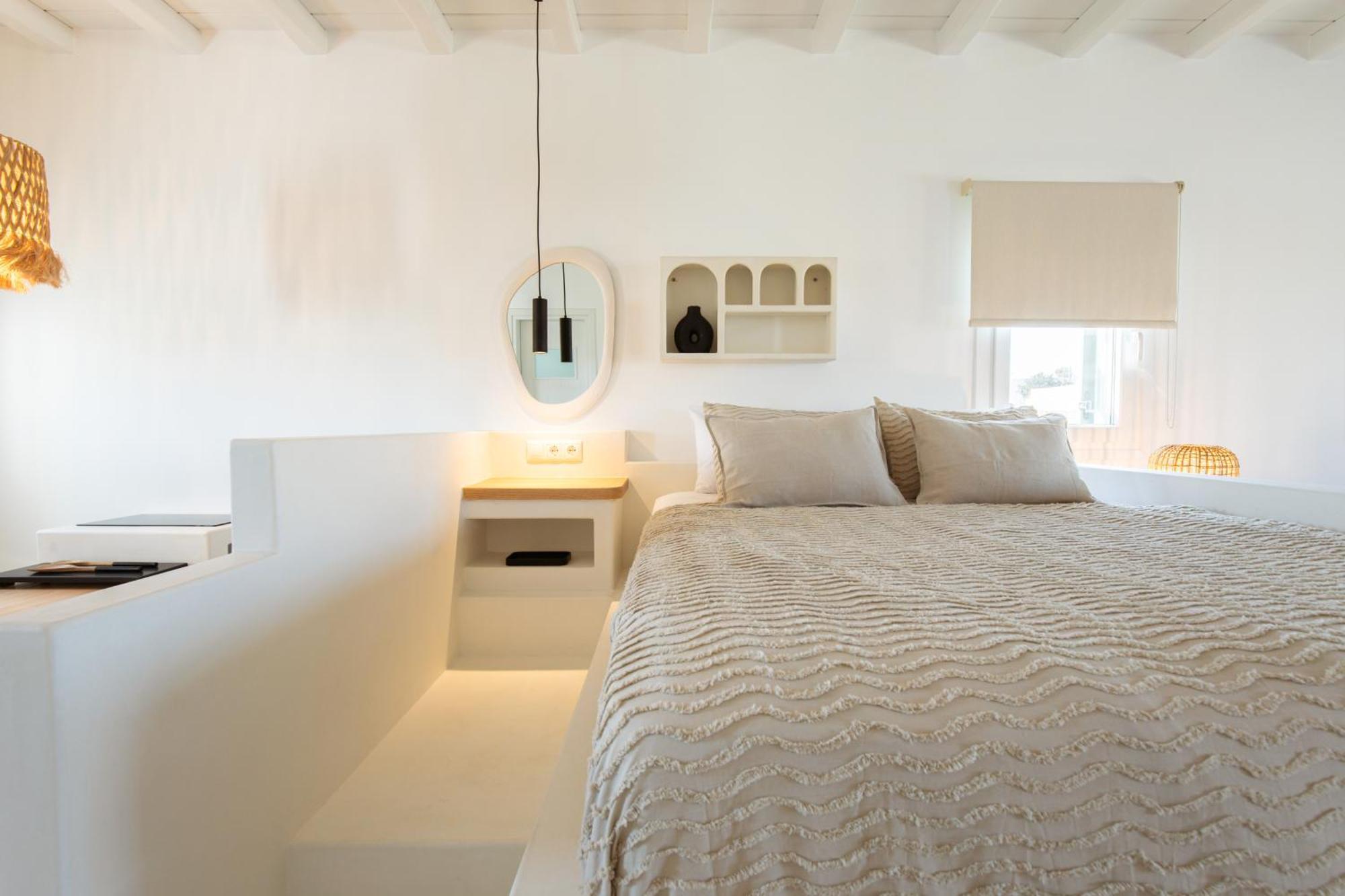 Silvair Ii By Silvernoses, Mykonos *
